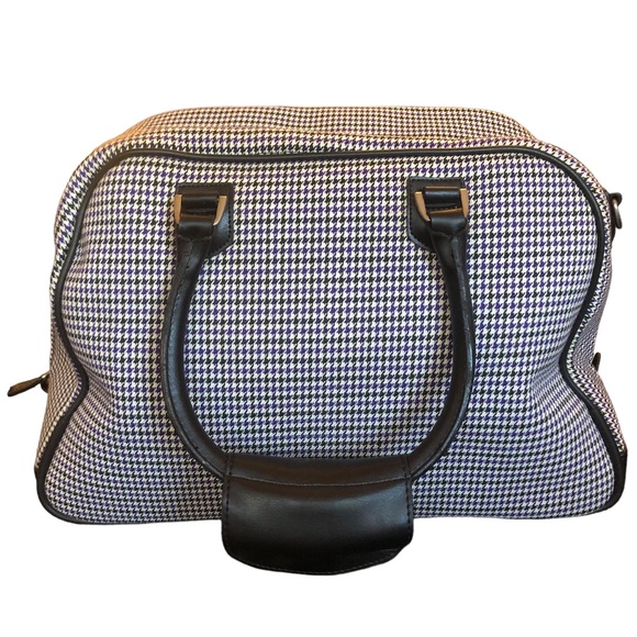 Chaps Black and Purple Overnight Travel Bag - Picture 4 of 9